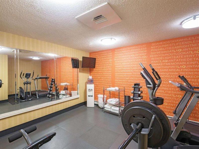 La Quinta By Wyndham Buffalo Airport Hotel Williamsville
