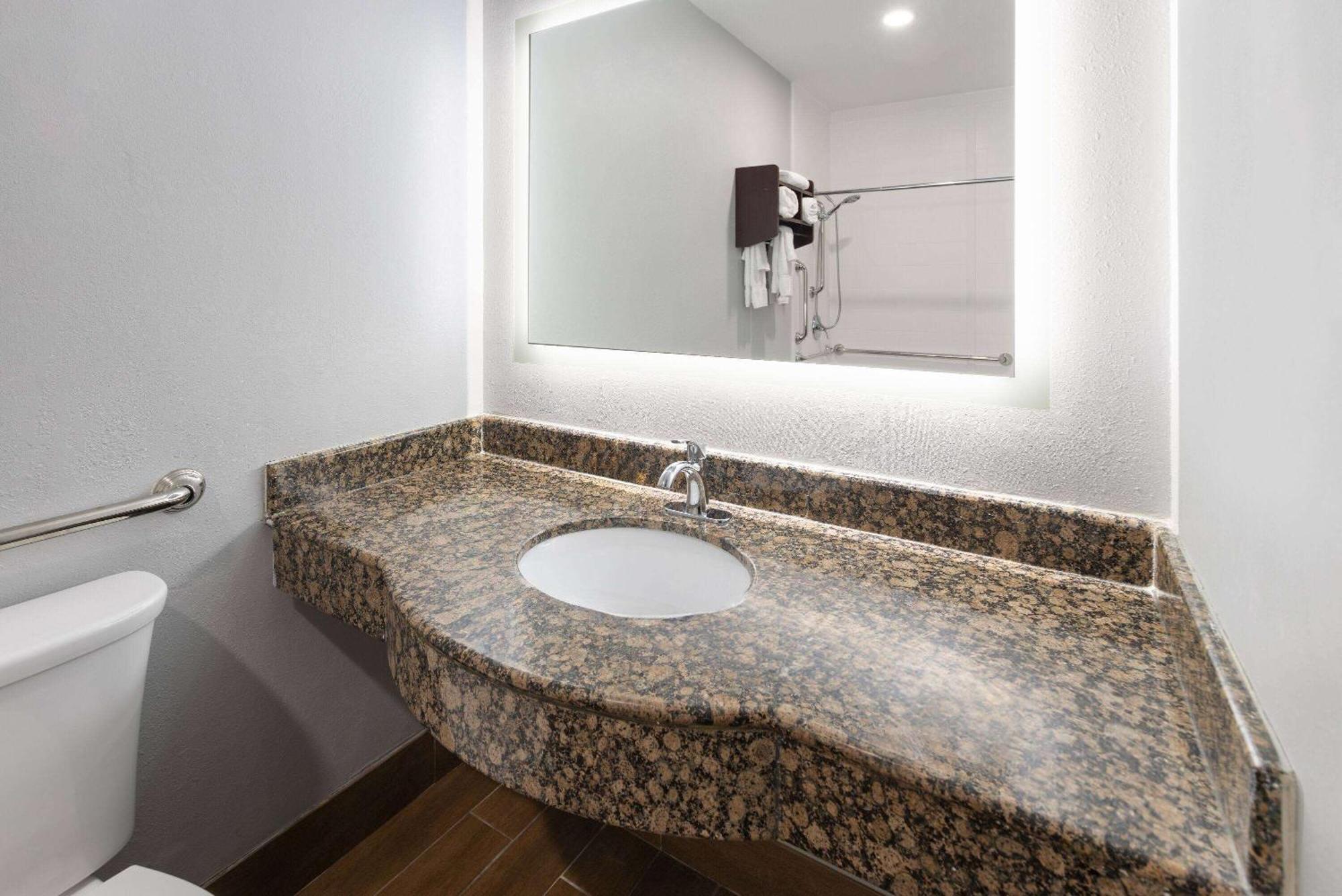 La Quinta By Wyndham Buffalo Airport 3* Williamsville